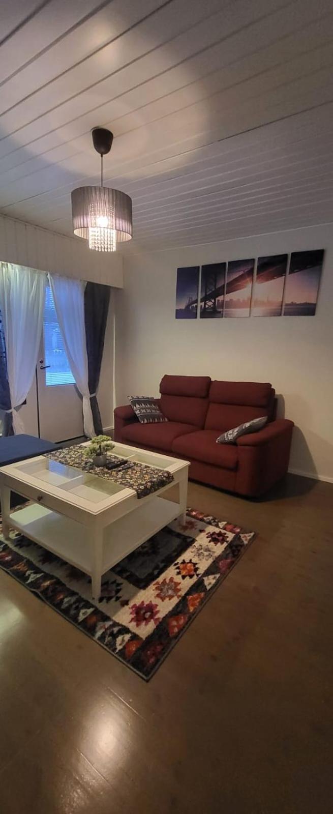 3 Bedrooms, Sauna And Kitchen House